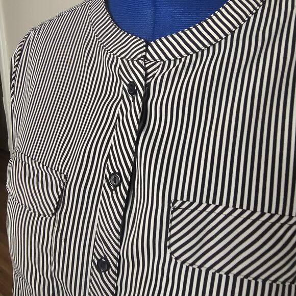 Kim Rogers Navy White Stripe Button down blouse with sleeve roll button closure - Picture 2 of 8